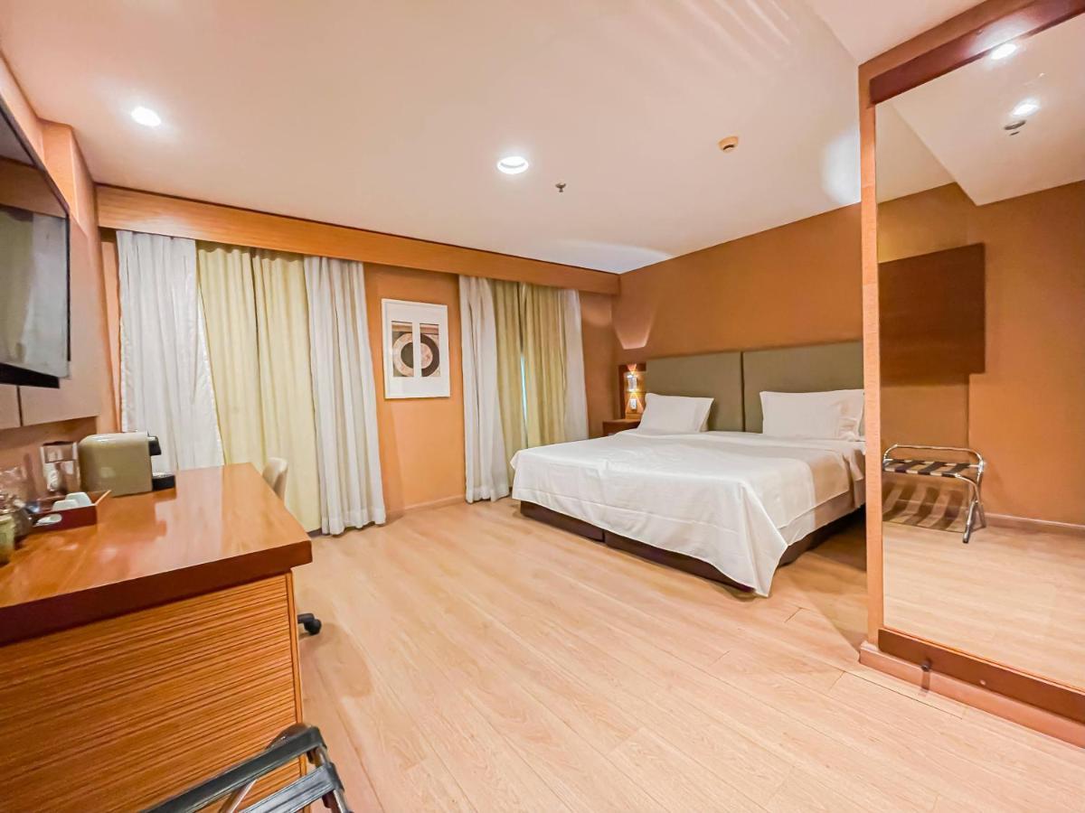 M N Flats - Flat Dentro Do Hotel Wi Avenida Ibirapuera 2927 São Paulo Buitenkant foto
